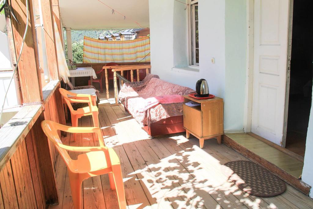 Dodo Japaridze Guesthouse Mestia Ngoại thất bức ảnh