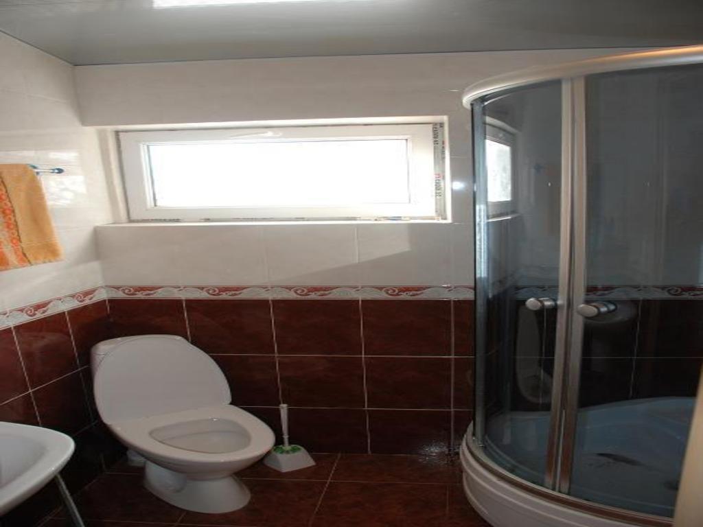 Dodo Japaridze Guesthouse Mestia Phòng bức ảnh