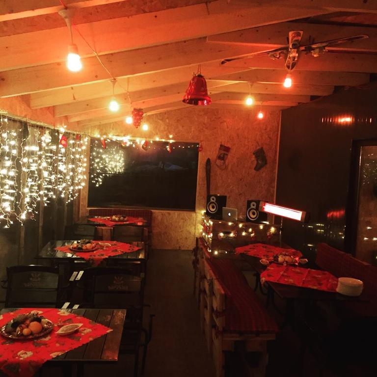 Dodo Japaridze Guesthouse Mestia Ngoại thất bức ảnh