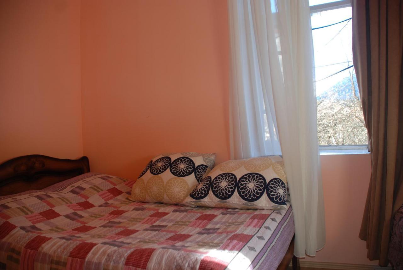 Dodo Japaridze Guesthouse Mestia Ngoại thất bức ảnh